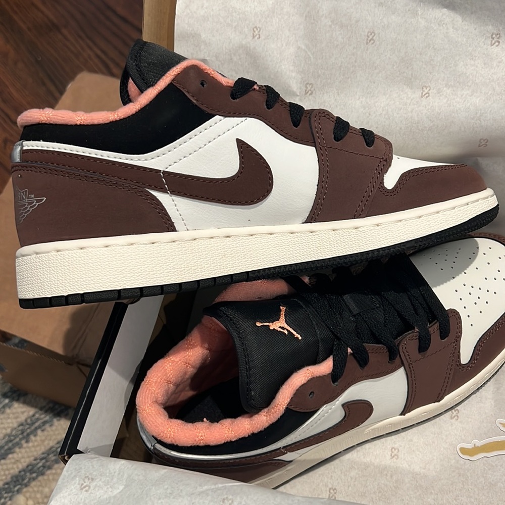 Air Jordan 1 ‘Mocha’ Low